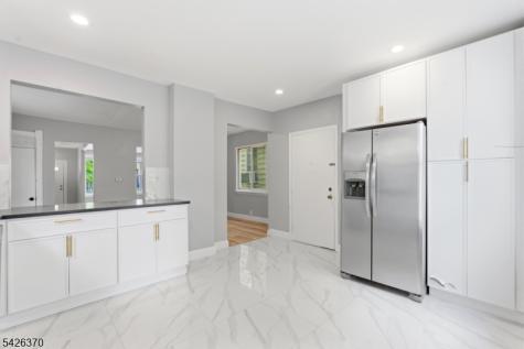81 Westfield Avenue Elizabeth NJ 07208