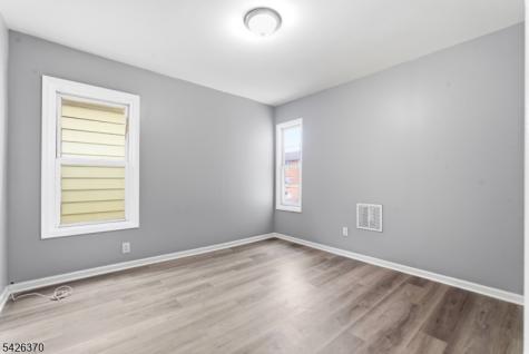 81 Westfield Avenue Elizabeth NJ 07208
