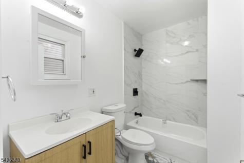 81 Westfield Avenue Elizabeth NJ 07208