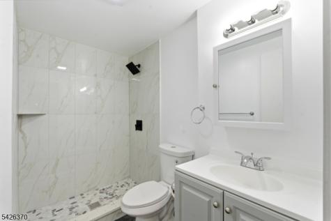 81 Westfield Avenue Elizabeth NJ 07208