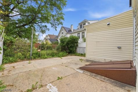 81 Westfield Avenue Elizabeth NJ 07208