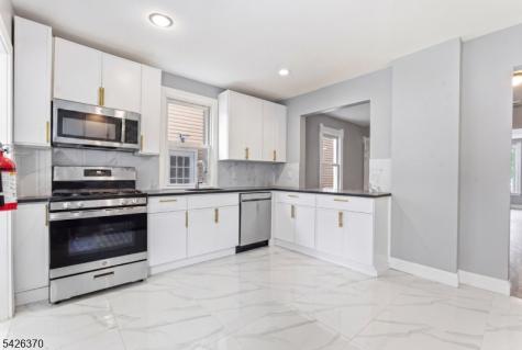 81 Westfield Avenue Elizabeth NJ 07208