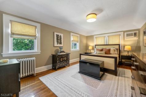 644 Linwood Avenue Ridgewood Village NJ 07450