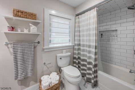 644 Linwood Avenue Ridgewood Village NJ 07450