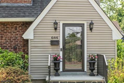 644 Linwood Avenue Ridgewood Village NJ 07450