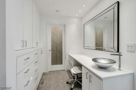 40 Jockey Hollow Road Bernardsville NJ 07924