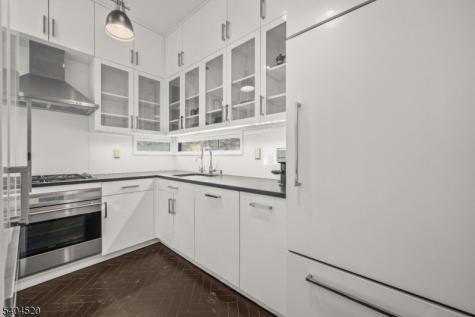 451 Mountain Avenue North Caldwell NJ 07006