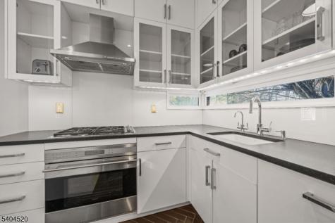 451 Mountain Avenue North Caldwell NJ 07006
