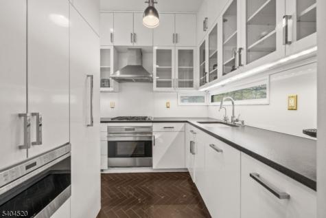 451 Mountain Avenue North Caldwell NJ 07006