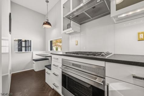 451 Mountain Avenue North Caldwell NJ 07006