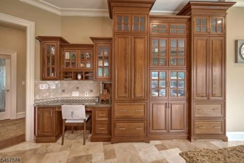 19 Heritage Court Bernardsville NJ 07924