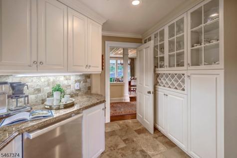 19 Heritage Court Bernardsville NJ 07924