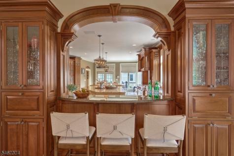 19 Heritage Court Bernardsville NJ 07924