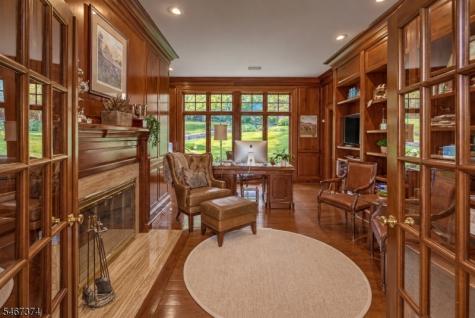 19 Heritage Court Bernardsville NJ 07924
