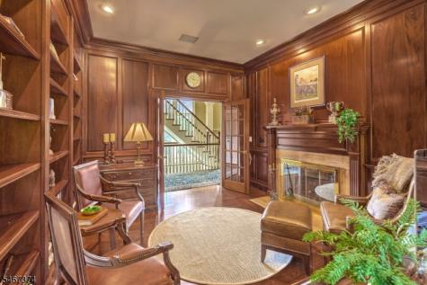 19 Heritage Court Bernardsville NJ 07924