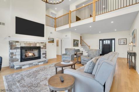 42 Brantwood Terrace Mansfield NJ 07840