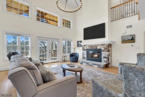 42 Brantwood Terrace Mansfield NJ 07840