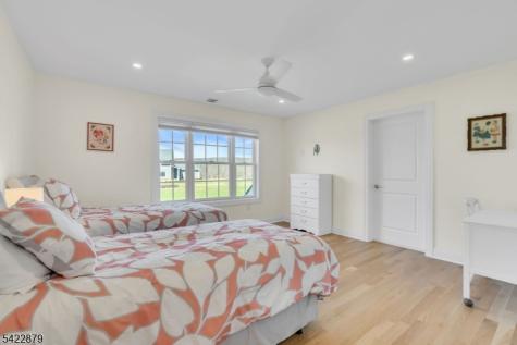 42 Brantwood Terrace Mansfield NJ 07840