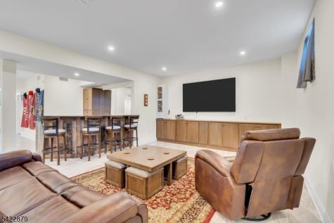 42 Brantwood Terrace Mansfield NJ 07840