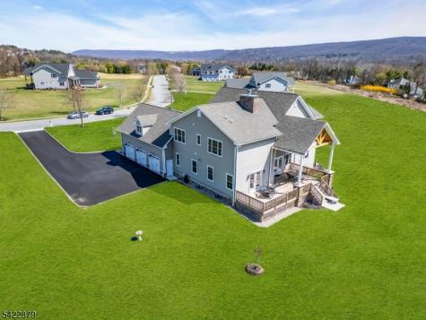 42 Brantwood Terrace Mansfield NJ 07840