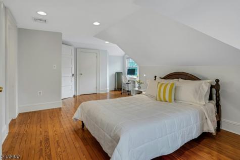 89 Beechwood Road Summit NJ 07901