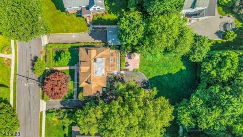 89 Beechwood Road Summit NJ 07901
