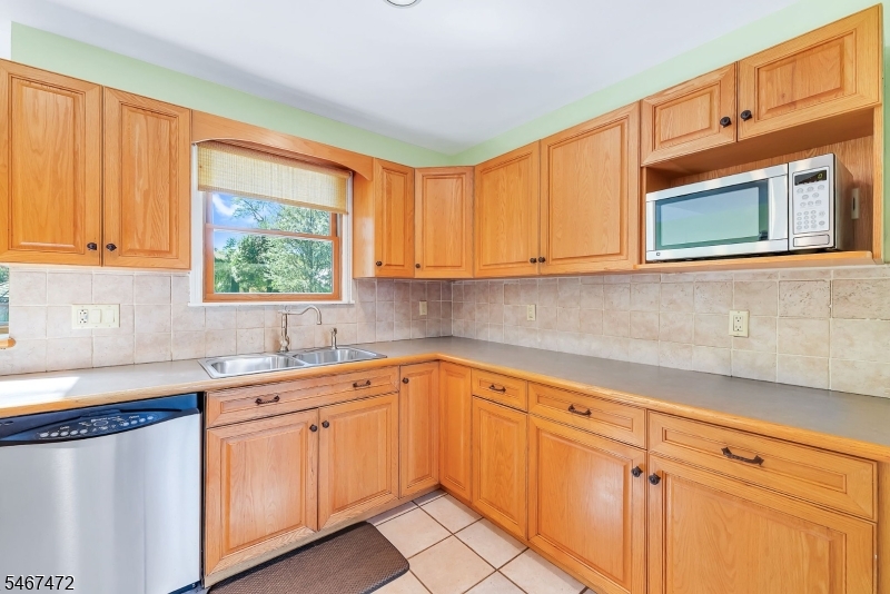 189 State Route 79 Marlboro NJ 07746