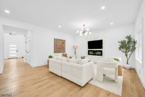 1880 Long Terrace Union NJ 07083
