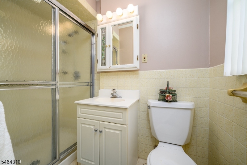 385 Jensen Avenue Rahway NJ 07065