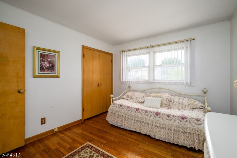 385 Jensen Avenue Rahway NJ 07065