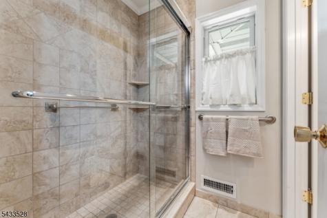 9 Cross Road Hanover NJ 07950