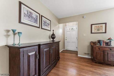 9 Cross Road Hanover NJ 07950