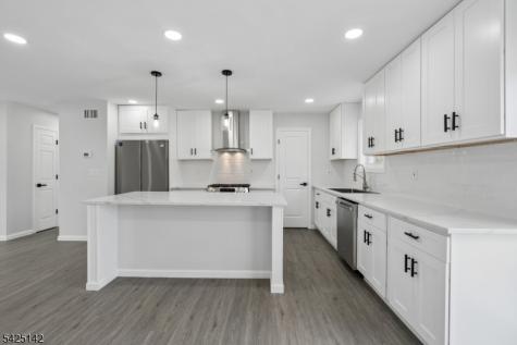 26 Hunterdon Road West Orange NJ 07052