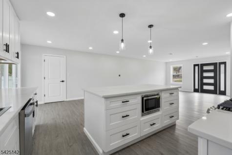 26 Hunterdon Road West Orange NJ 07052