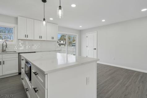 26 Hunterdon Road West Orange NJ 07052