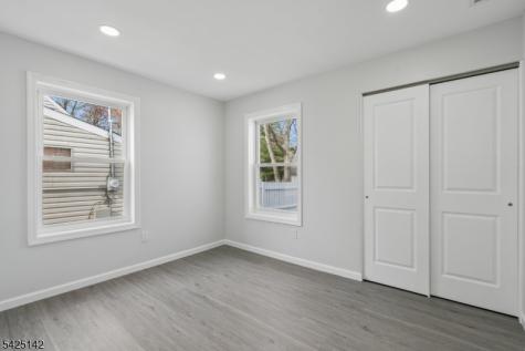 26 Hunterdon Road West Orange NJ 07052