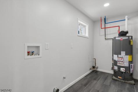 26 Hunterdon Road West Orange NJ 07052