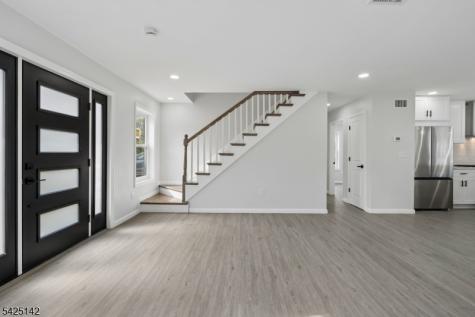 26 Hunterdon Road West Orange NJ 07052
