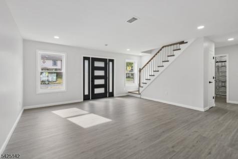 26 Hunterdon Road West Orange NJ 07052