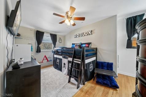 16 Lee Road Livingston NJ 07039