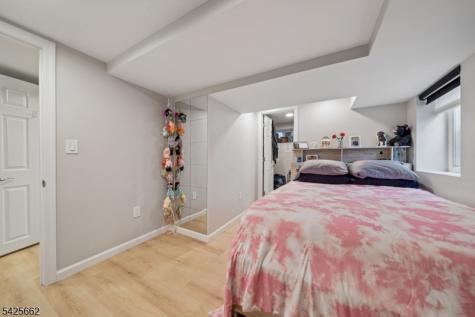 16 Lee Road Livingston NJ 07039