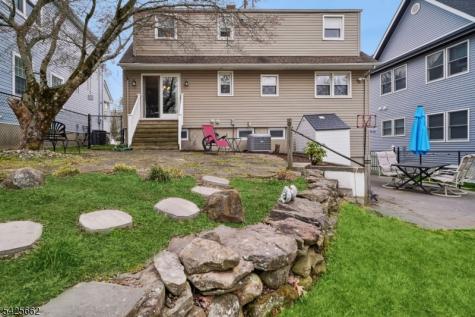 16 Lee Road Livingston NJ 07039