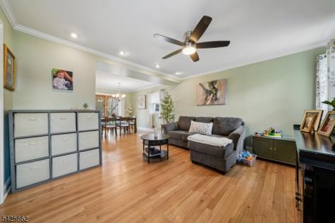 16 Lee Road Livingston NJ 07039