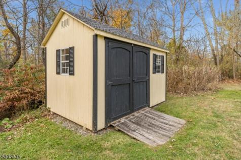 383 Pittstown Road Franklin NJ 08867