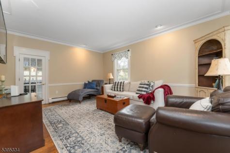 383 Pittstown Road Franklin NJ 08867