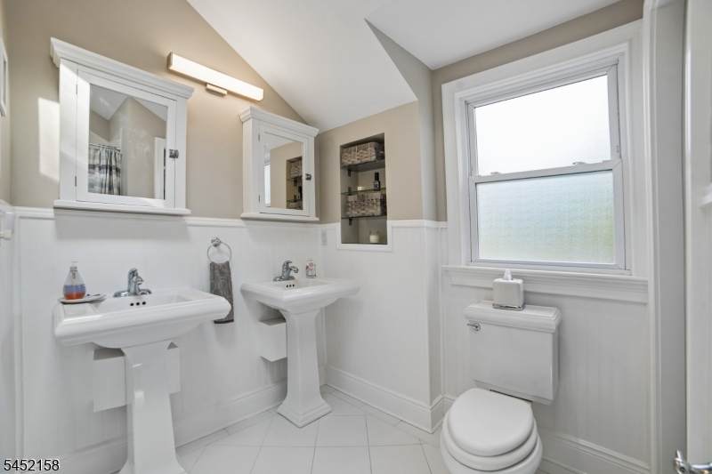 69 N Hillside Avenue Livingston NJ 07039