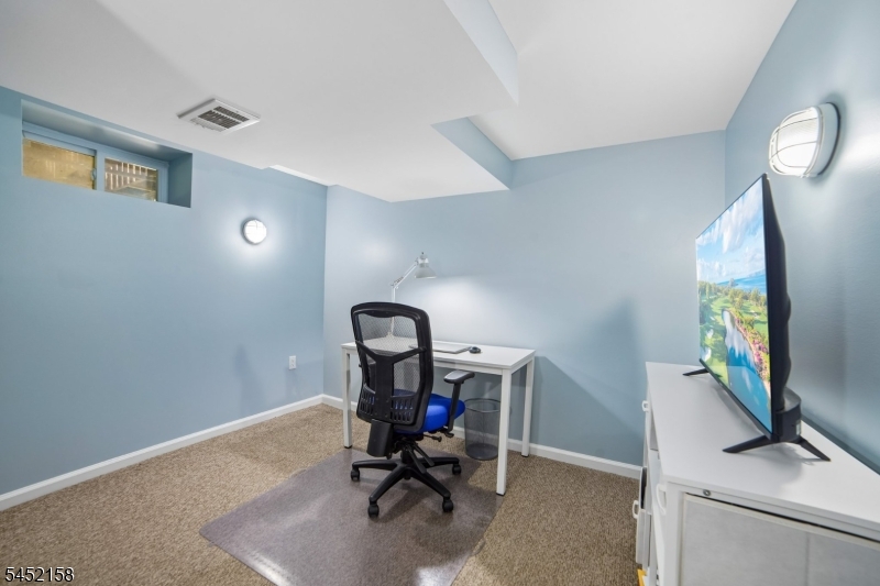 69 N Hillside Avenue Livingston NJ 07039