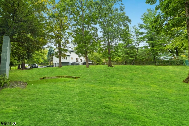 69 N Hillside Avenue Livingston NJ 07039