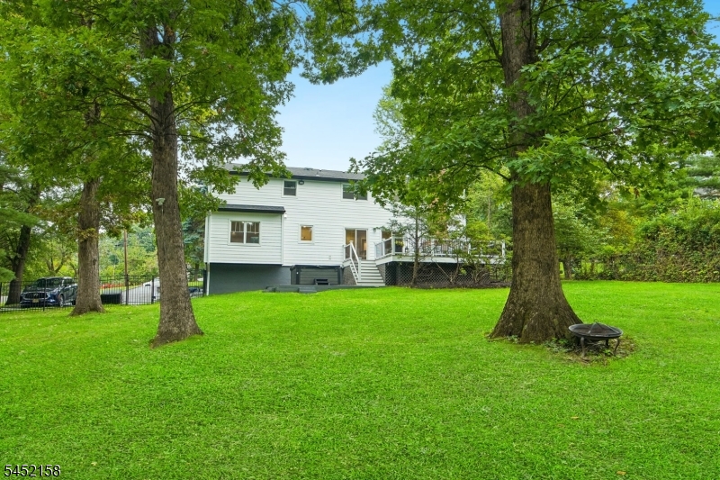 69 N Hillside Avenue Livingston NJ 07039