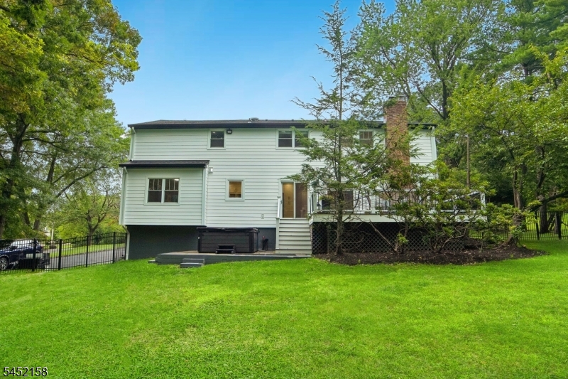 69 N Hillside Avenue Livingston NJ 07039